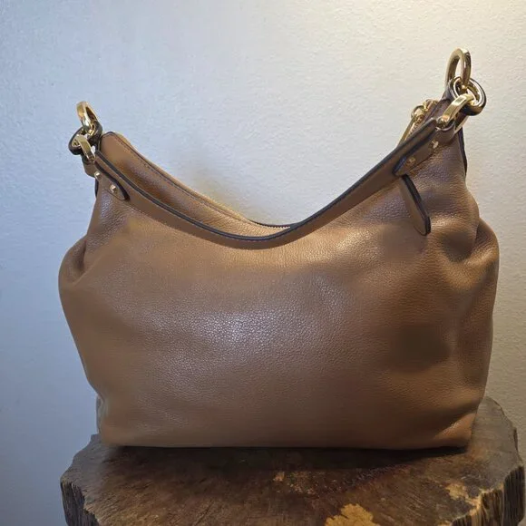 Michael Kors Isabella Leather Hobo Bag Convertible Crossbody Acorn NWT - Picture 5 of 16